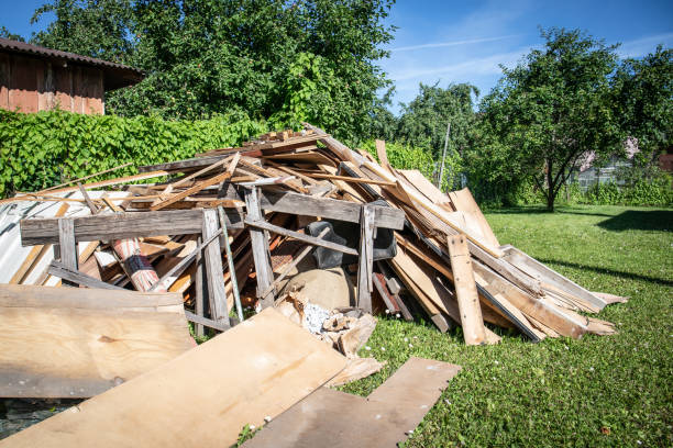 Best Yard Waste Removal  in Eastwood, MI